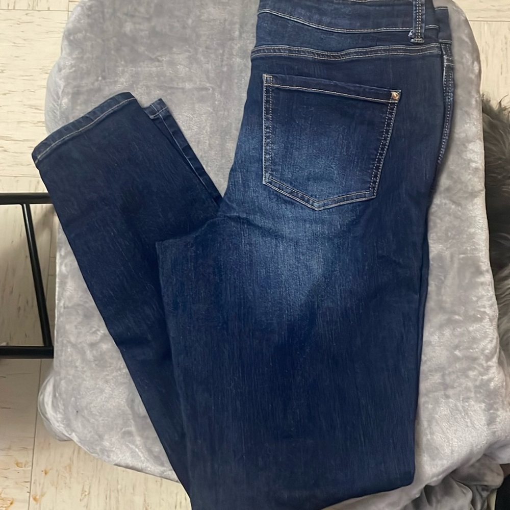 Maurices jeans